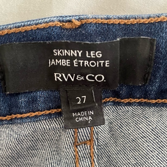 RW&CO Skinny Jeans - Picture 2 of 3